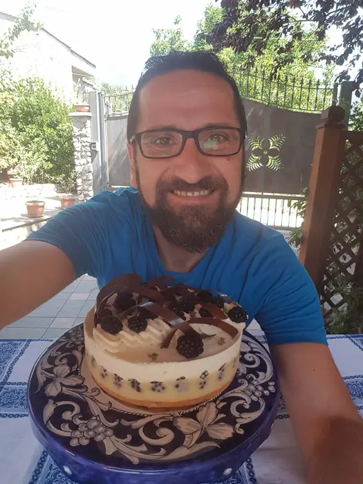 Bartolomeo Giordano con la sua torta mora